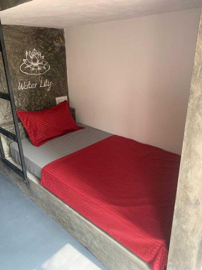 Pranaya Hiriketiya Hostel Dikwella Bagian luar foto